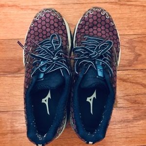 Mizuno Wave Prophecy 3